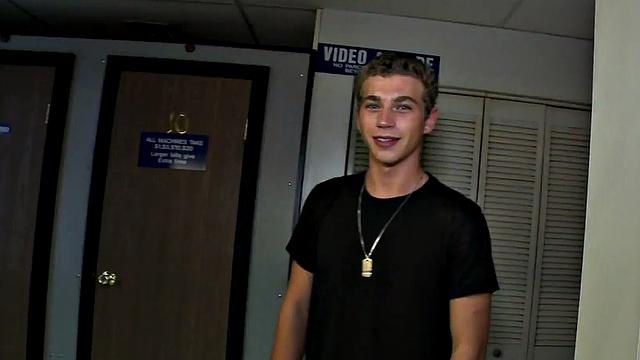 Real guy fooled and gets deep throated