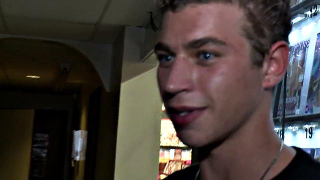 Real guy fooled and gets deep throated