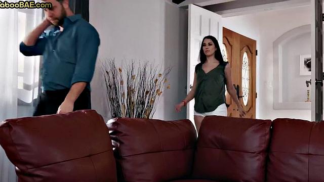 Bigbooty babe pounded by her lover in hot affair