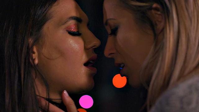 Babe dykes in stockings enjoy sapphic Xmas sex on the couch