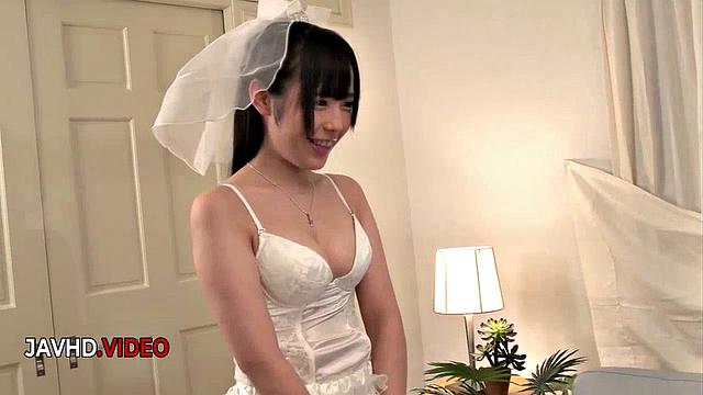 Kinky JAV Seductress Tempts Before Wedding Fucked Hard