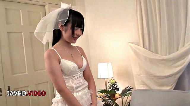 Kinky JAV Seductress Tempts Before Wedding Fucked Hard