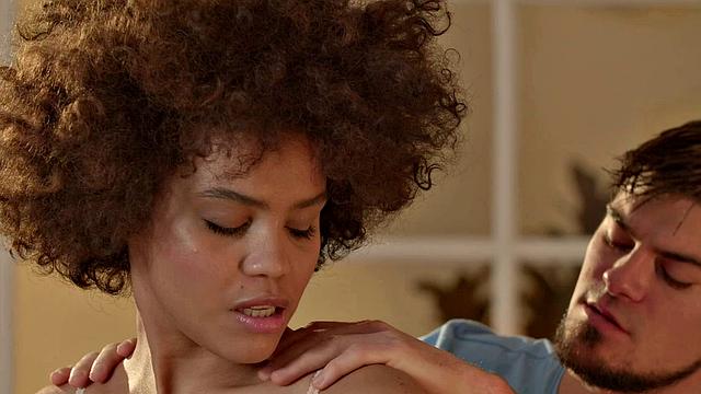 21 SEXTURY - Ebony Selva Lapiedra Wants Her Wet Pussy Fucked After Massage