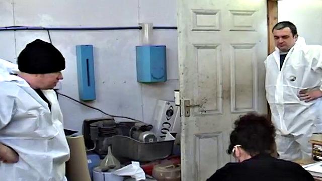 Busty Kim sucks off workers