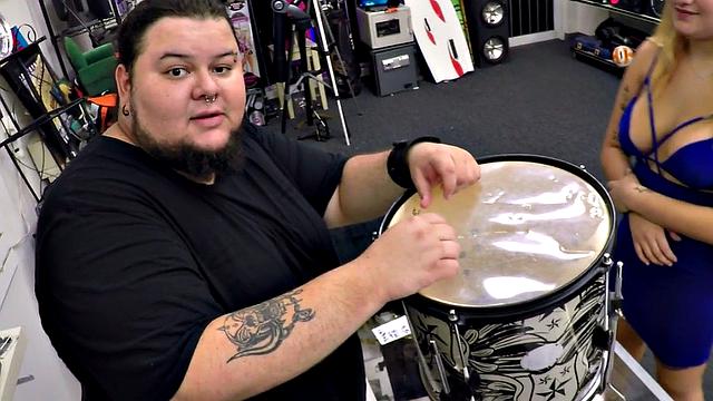 Busty pawnshop babe rubs clit before POV bj shop