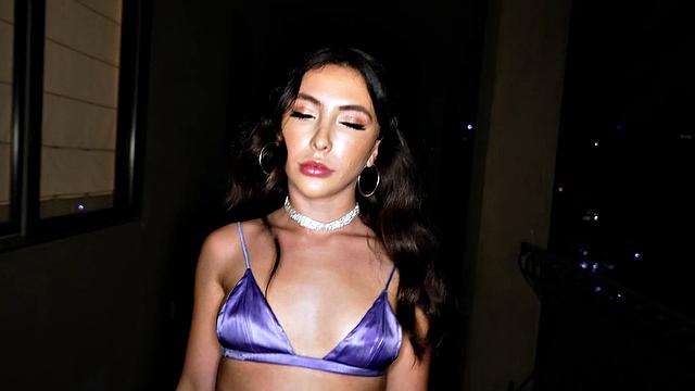 Fully Filled Pussy Pounding