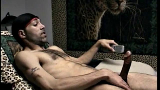 Straight Enrique Wants Head