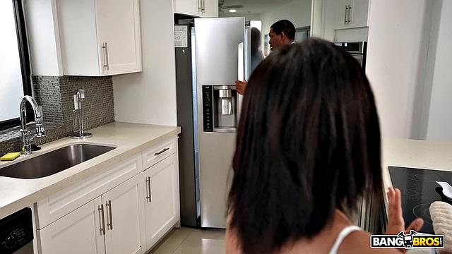 Stepdaughter's Boob Massage