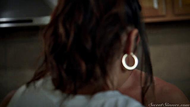 My Best Friend's Girl Scene 4