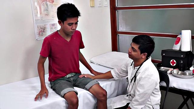 Asian enema twink toyed by his doctor at infirmary