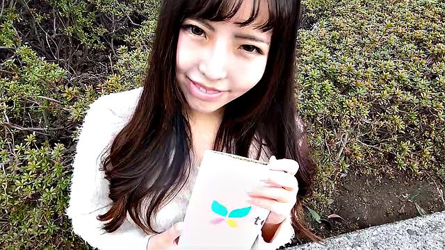 Cat Cafe worker Miss Minami Sato comes to play