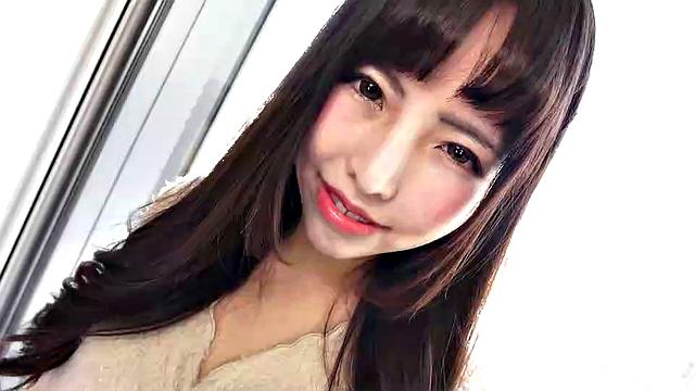 Cat Cafe worker Miss Minami Sato comes to play