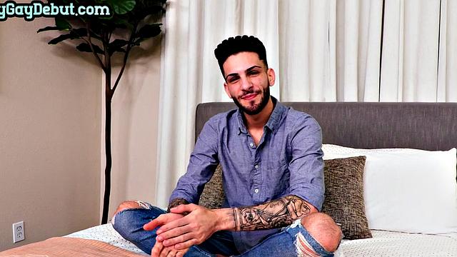 Piercedtitted eager jock wanking solo on casting