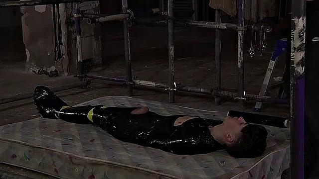 Foot Fun & Cum Drain - Part 3 - Danny Bianchi & Xavier Sibley