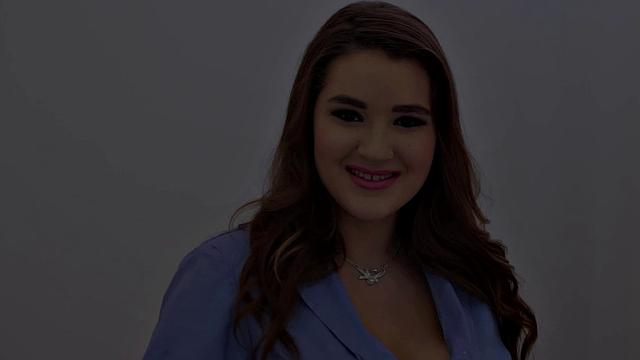 Daria's big, oiled tits