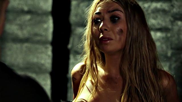 Squirting lesbo babes love fingering tight pussies