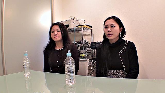 Forbidden relationship between Yui Yabuki and Chiharu Yabuki