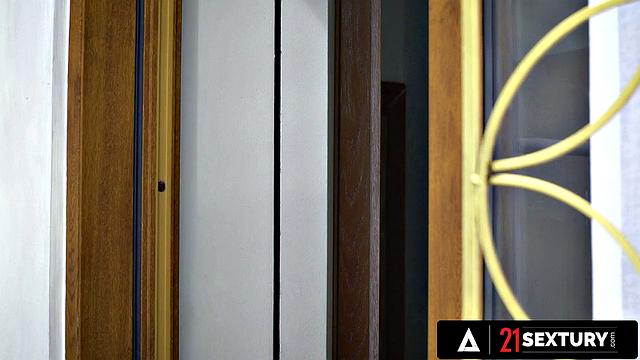 21 SEXTURY - Ballerina Lana Roy DP'd in Every Hole