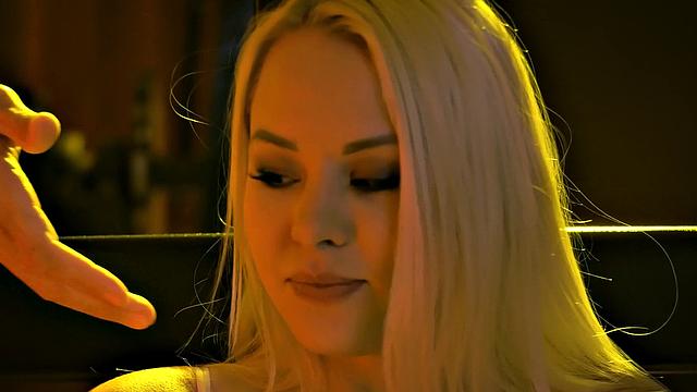 Kinky Russian babe gets blindfolded, fucked & licked while getting her throat blown