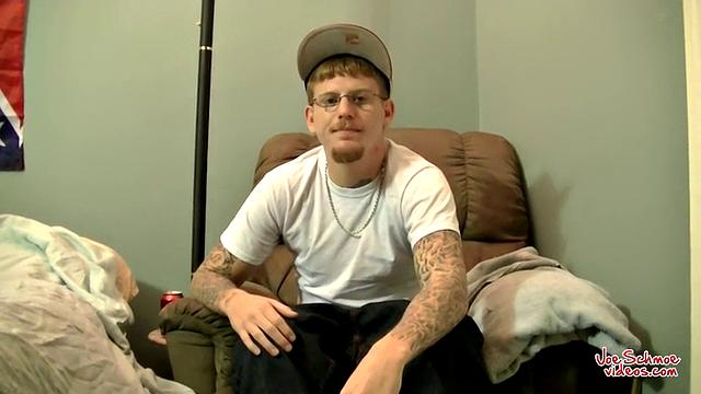 Leisurely Jerking Straight Dude - Ivy