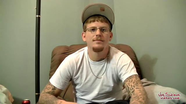 Leisurely Jerking Straight Dude - Ivy