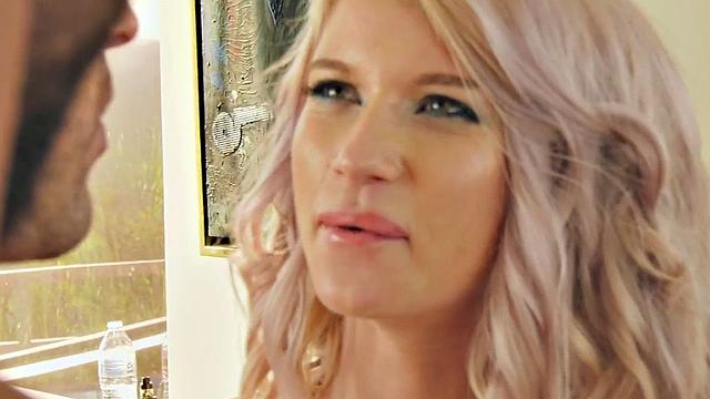 Bisex nympho dudes fuck 19yo slut in 3some in doggystyle