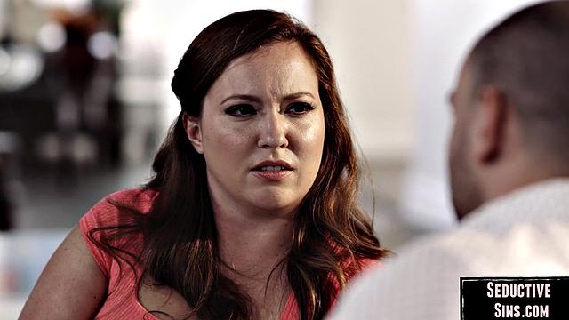 Милфа с аппетитом на член дала мужику оторваться по полной, пизда просила пощады с двух сторон и не дождалась спасения - теперь знает, что значит реальный трах с анальным бонусом и глубоким горлом, аж позавидовала соседка по даче, а мужик остался доволен собой и рассказывает друзьям, что нашёл клад без карты.