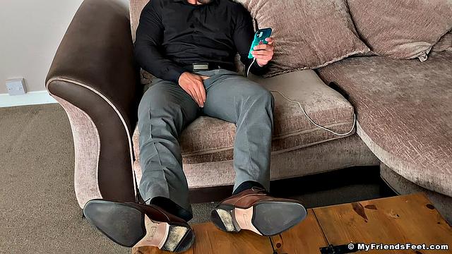 Ryan Yule's Barefoot Jerk Off - Ryan