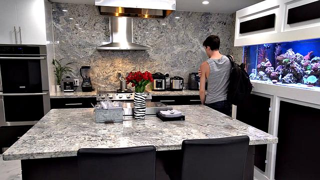 Family Chapter 1: The Bully