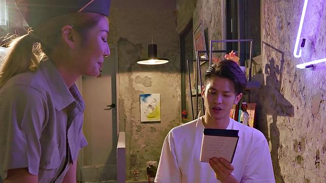 сексуальная офицер ли чжиянь трахается с новым бойцом