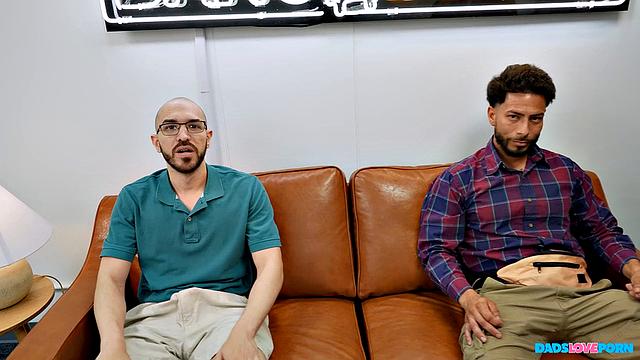 Porn Part 2: Venom Bite