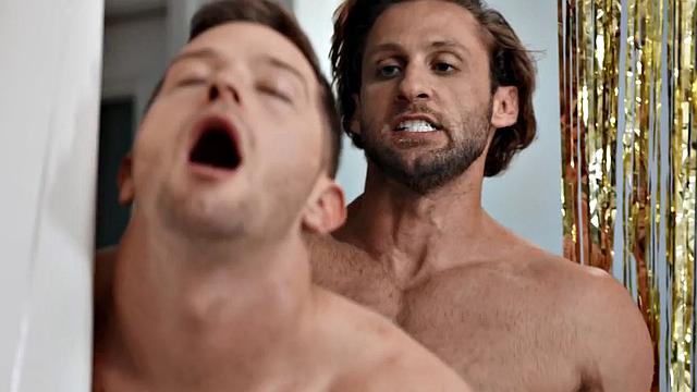 Straight gay enjoys hardcore ass fucking after riding it