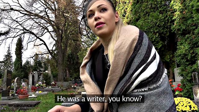 Public blowjob before car sex