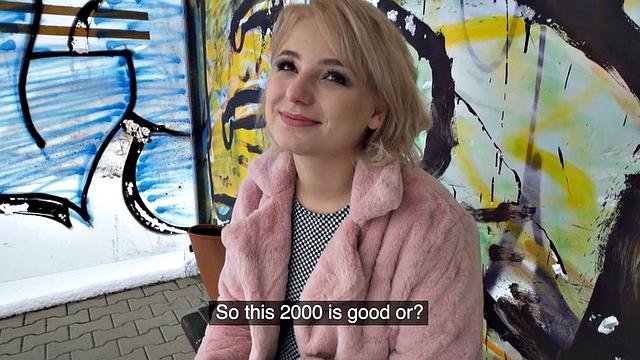 Public slut enjoys fucking on BWC after throating it