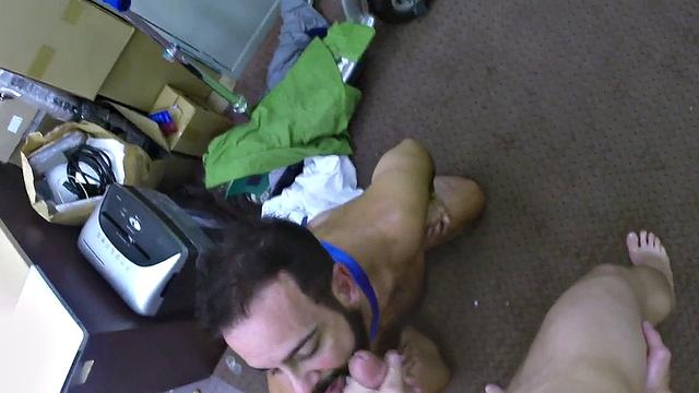 развели натурала: жестко трахнули в жопу и выжали досуха