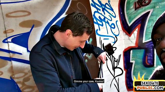 21yo babe pounded in outdoor three-way