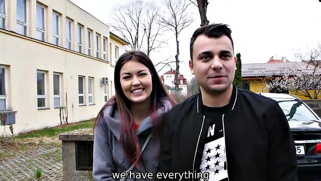 HUNT4K. Chick gives head and rides dick for keys to new vehicle