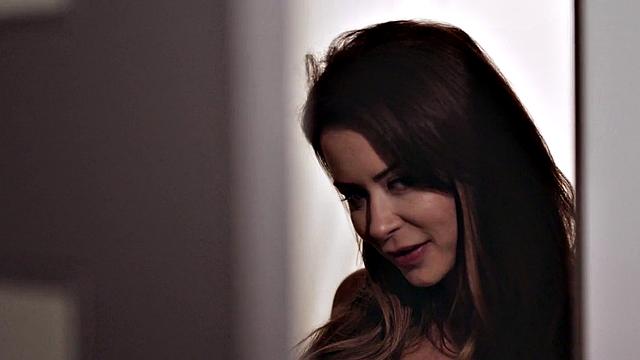 Big-titted choco white lesbians get kinky with scissoring and bathtub fun