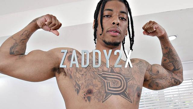 Zaddy2x раздевается и жестко трахается с Indica Monroe