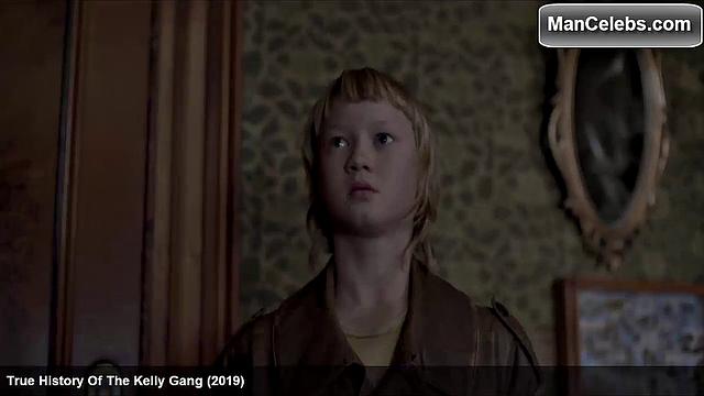 Charlie Hunnam Fully Nude