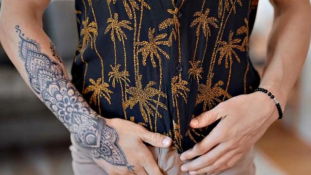 Eager jock solo wanking when alone at home