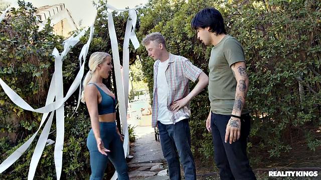 Lil Humper Gang Finds MILF To Fuck