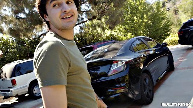 Lil Humper Gang Finds MILF To Fuck