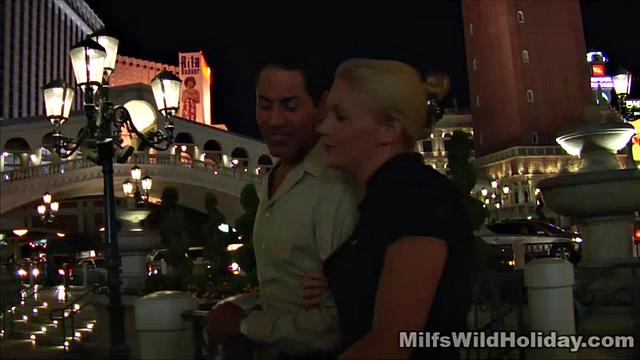 MILF Heidi Having Fun with Tour Guide