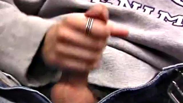 Aaron Michaels Masturbating