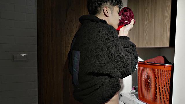 Panty Sniffing Son Gets Caught By Stepmom Xian'rai