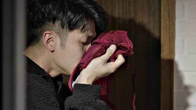 Panty Sniffing Son Gets Caught By Stepmom Xian'rai