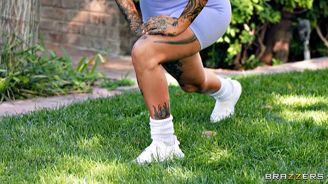 Jogging, Jiggling & Helping Cheat