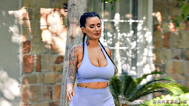 Jogging, Jiggling & Helping Cheat