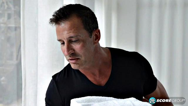 A creampie for a sexy Asian